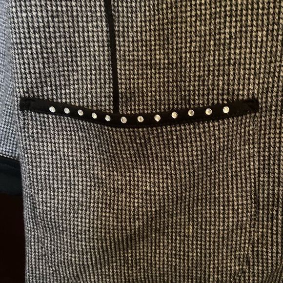 Allison Daley jacket - Picture 5 of 9